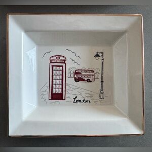 Pottery Barn London Dish / Tray